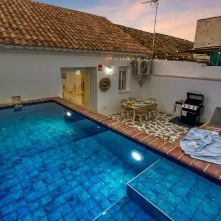 Private House Private Pool Apartman